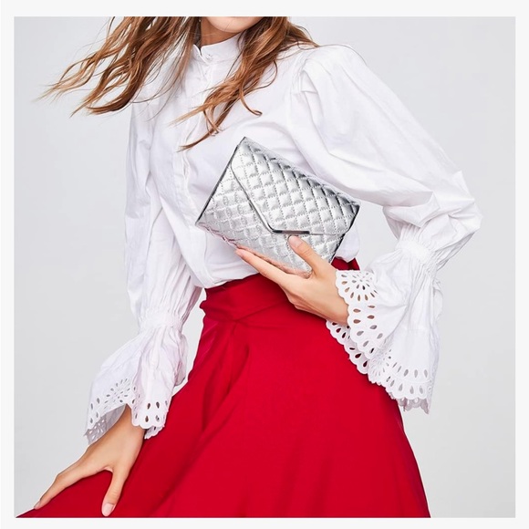 Silver Handbag - New In Box - Picture 5 of 5